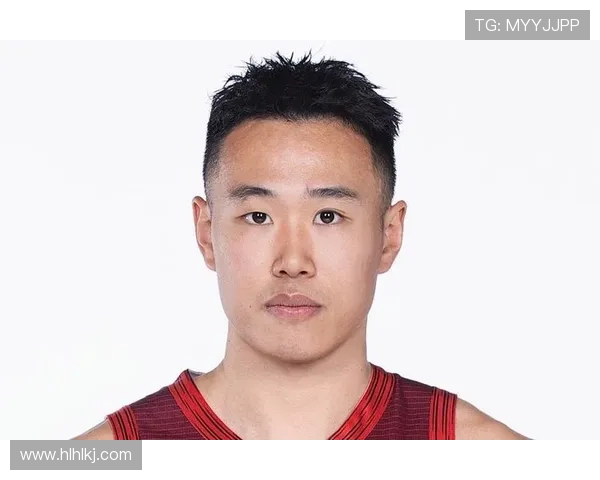 贺希宁用努力让中国篮球获热爱